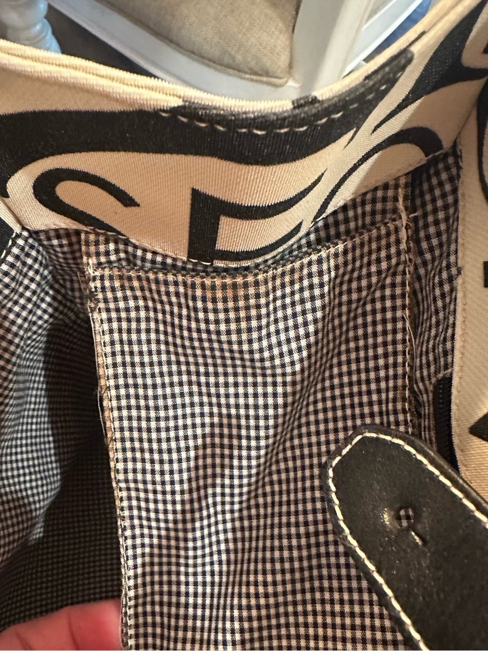 Kate Spade New York Black & Cream Graphic Letter Print Large Tote Bag - Picture 8 of 10